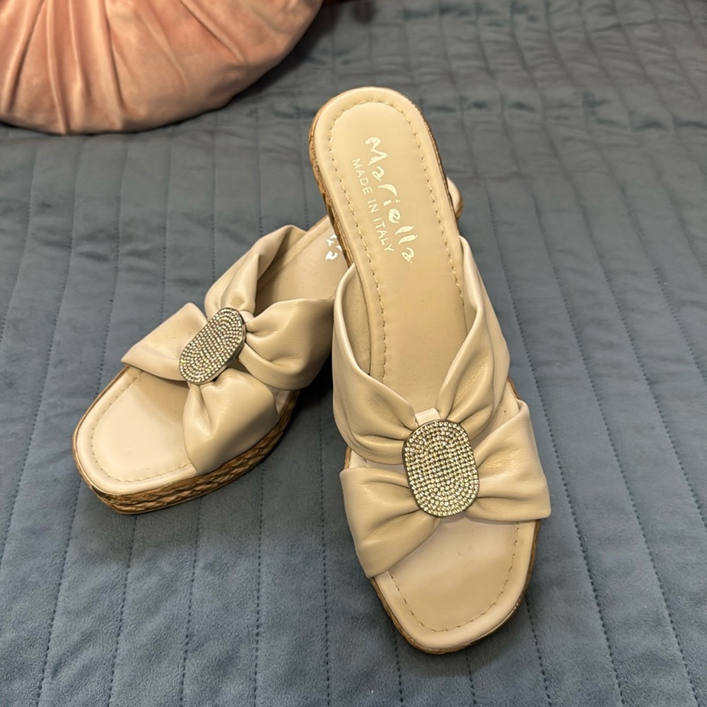 Mariella sandals